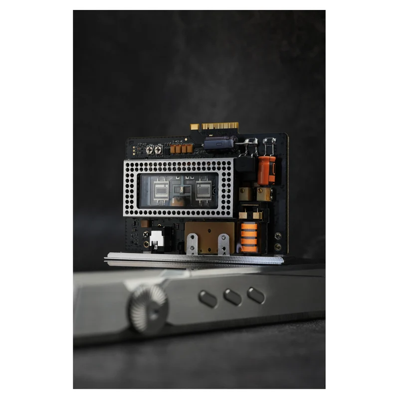 AMP19