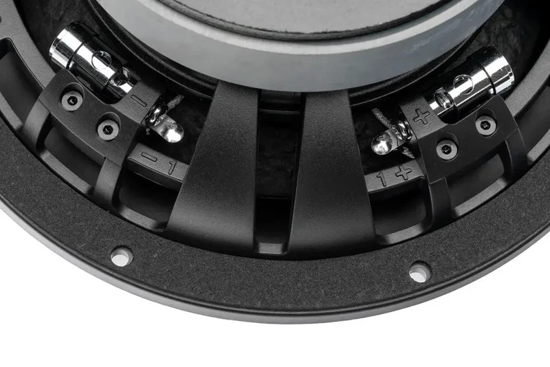 OPTION SUB-142 – Subwoofer pour Mercedes V-Klasse W447 avec Burmester | Kit d’échange AIR-8 D4