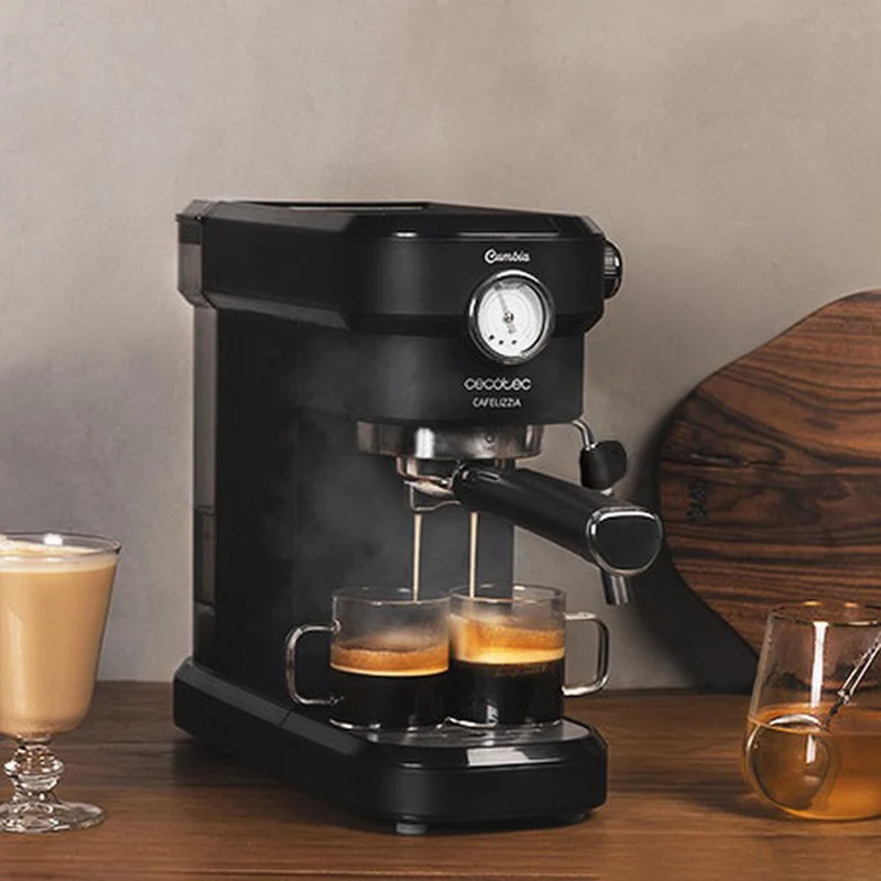 Machine à café manuelle Express Cecotec Cafelizzia 790 Black Pro 1,2 L 20 bar 1350W 1,2 L
