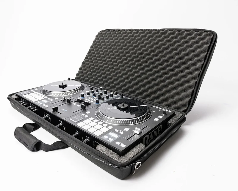 Ctrl Case One Black/Black