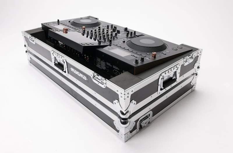DJ-CONTROLLER CASE OPUS QUAD