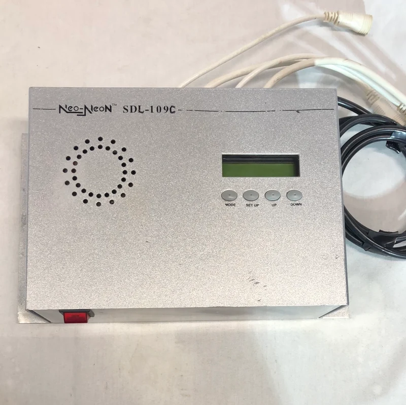 Neo-Neon SDL-109C DMX Controllable Led Tube Controller- USED