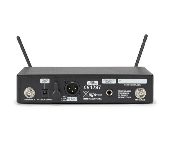 Concert 99 Earset (C : 638-662 MHZ)