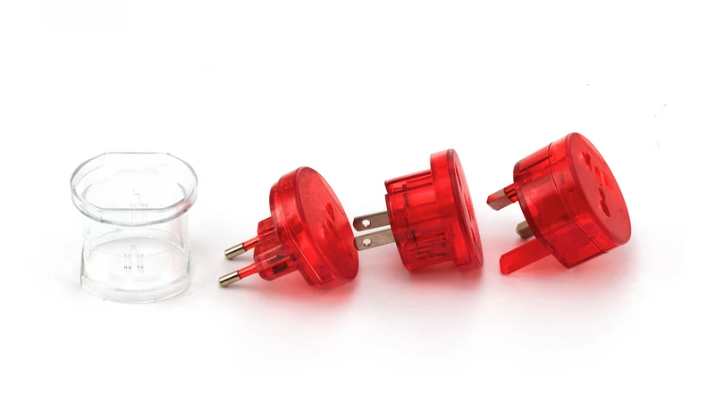 Adaptateur de voyage pour prises de forme compacte UNIVERSAL