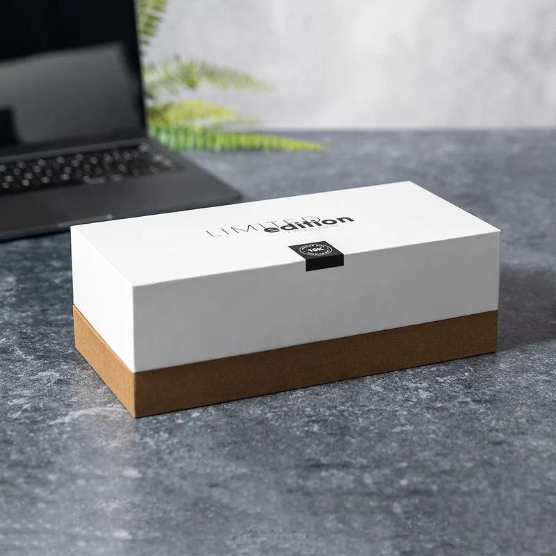 Chargeur Organisateur sans fil en bambou LONCLOW