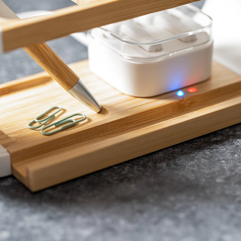 Chargeur Organisateur sans fil en bambou LONCLOW