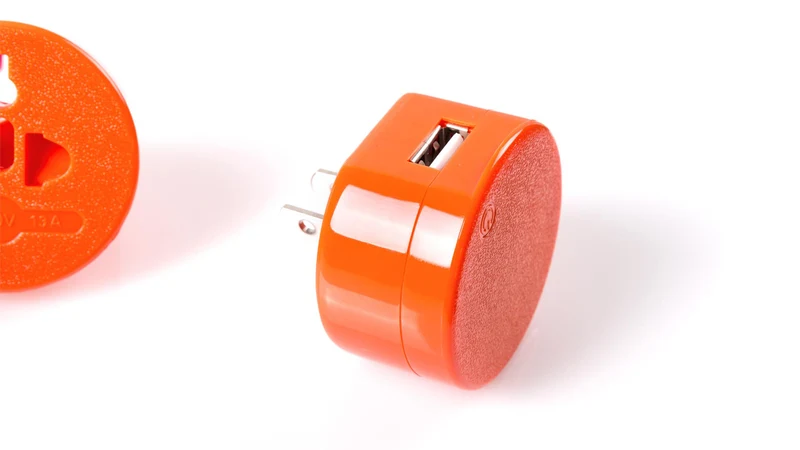 Adaptateur prises USA, Europe, Asie, UK et Australie, sortie usb TRIBOX