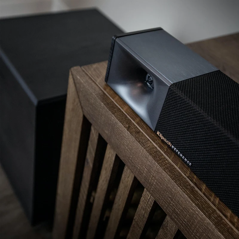 Klipsch 2.1-Channel Sound Bar with Wireless Subwoofer CINEMA 400