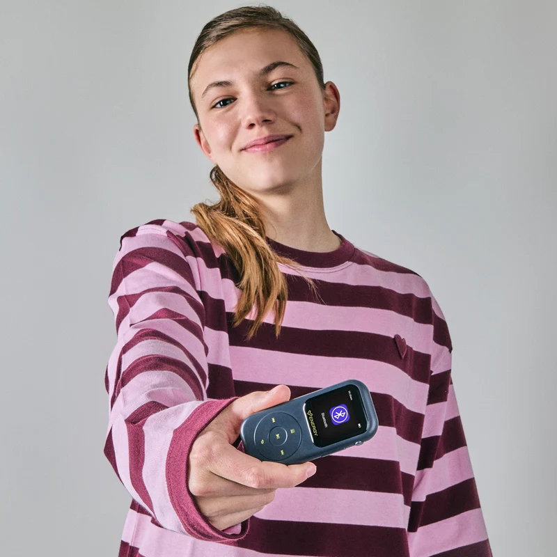 Handy - Reproductor MP4 con Bluetooth y radio FM