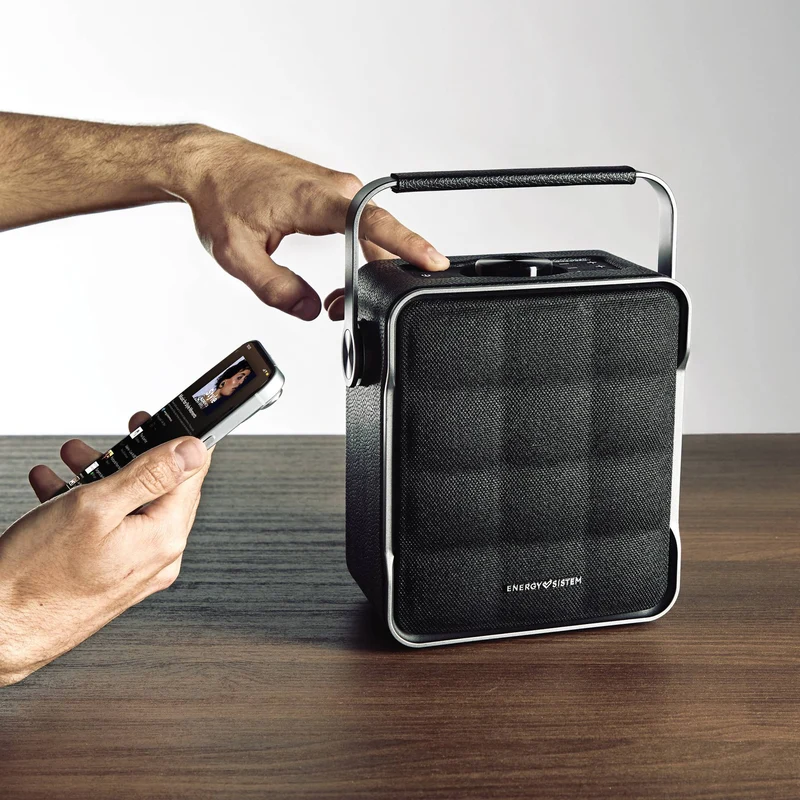 Classy Essence Speaker