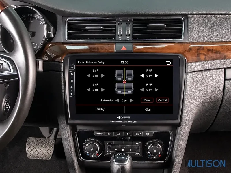 DYNAVIN D9-70 Premium Flex - Autoradio 10,1" CarPlay Android pour Skoda Superb