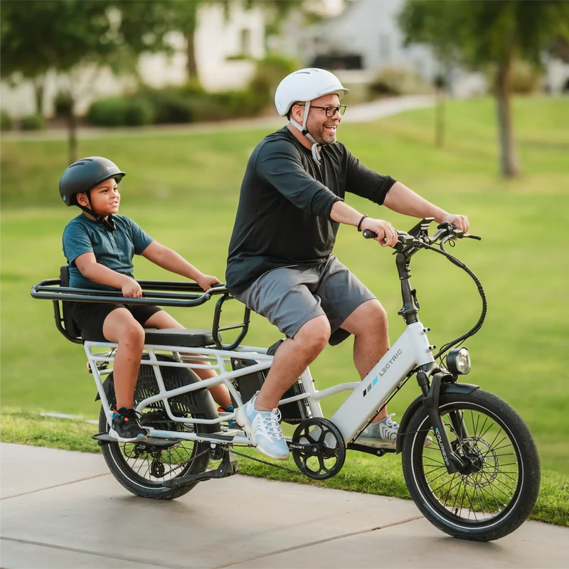 XPedition2 Stratus White Dual-Battery + FREE Running Boards, Cushions, Elite Headlight, Suspension Seat Post, Orbitor ($545 Value)
