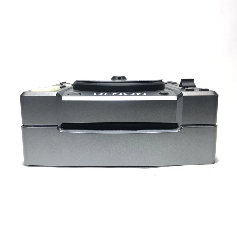 Denon DJ DN-S1000 Compact Portable DJ CD/MP3 Player w/ Scratch and On-Board Effects #2252 - USED
