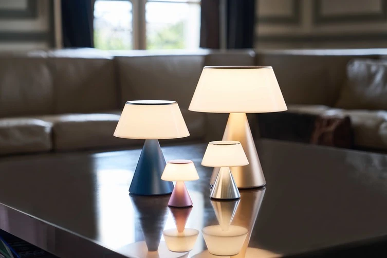 Lampe LED portable Luma XL 24.8 cm - Bleu foncé
