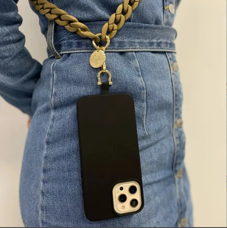 Adaptateur universel pour accrocher toutes les chaînes
