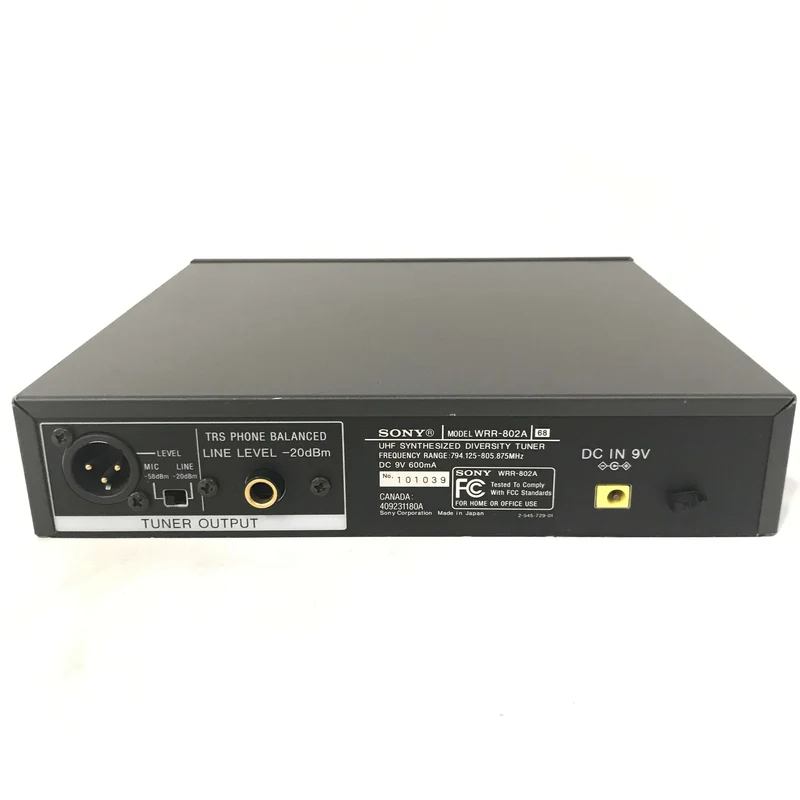 Sony WRR-802 UHF Synthesized Diversity Tuner w/ 2 Lavalier Mic - USED
