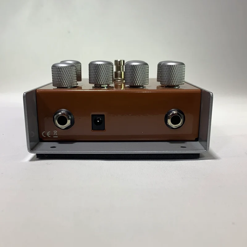 Palmer PEAUTO Auto Wah-Wah and Distortion Effects Pedal for Guitars
